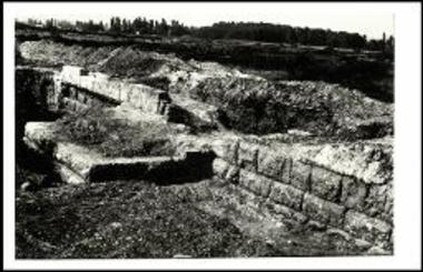 ?Αποψη του οχυρωματικού περιβόλου.