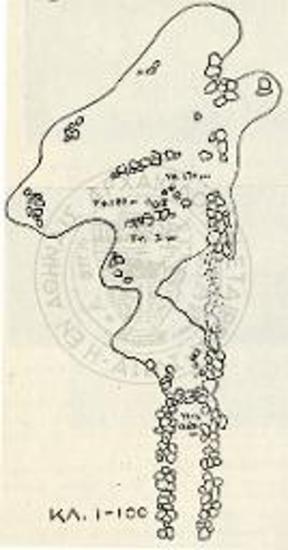 Ο κατεστραμμένος μεσαίος θολωτός τάφος του Τρουμπέ Χαλανδρίτσης.