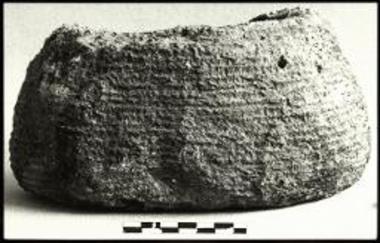 Πολύθυρον Δ1, νότιον ισόγειον. Σπυρίς.