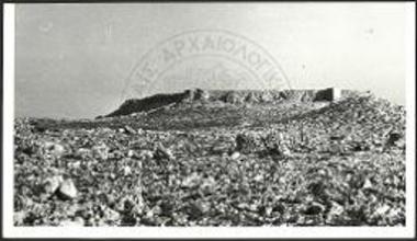 Το εις το ακρωτήριον Τηγάνι κάστρον από ΝΑ.