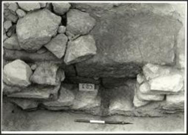 Τομέας 119-20. Τοίχος Ι και δόμοι θεμελίωσης από τα δυτικά.