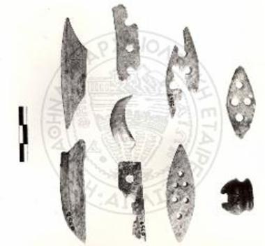 Ταφικός Κύκλος Β, μικροαντικείμενα εξ ελεφαντοστού εκ του τάφου Α.