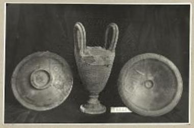 Θήβα. Πινάκια και λεκανίς άλλη υπέρ τον τάφον.