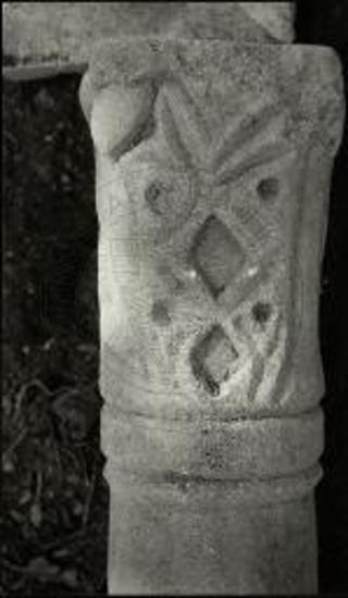 Αγ. Χαράλαμπος Μαρωνείας. Παλαιοχριστιανικός κιονίσκος.