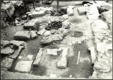 Δωμάτιο Γ (από Ν).