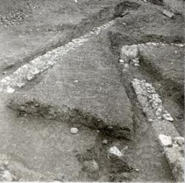 Architectural remains, clay basin.