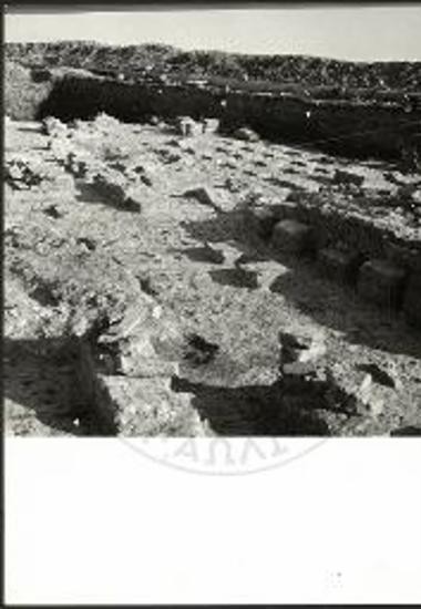 Τα υπόκαυστα από Δυσμών.