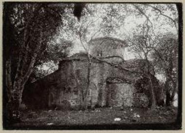 Άποψις της εκκλησίας της Επισκοπής εν τω χωρίω Επισκοπή.