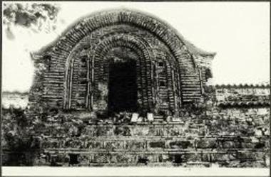 Βουλγαρέλι Άρτας. Το παράθυρον της Παναγίας Βελλάς προ των εργασιών της αναστηλώσεως.