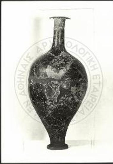 Αγγείον εξ΄ελληνιστικόν τάφον παρά τα Σπήλια Ηρακλείου.