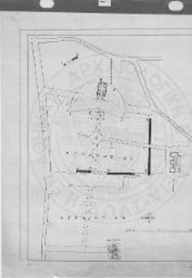 Τοπογραφικόν διάγραμμα του παρά την Παλαιάν Επισκοπήν χώρου της αρχαίας Τεγέας και του Μεσαιωνικού Νυκλίου, τα λείψανα του οποίου σημειούνται διά μελαίνων γραμμών.