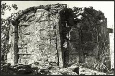 Μονή Αγίων Θεοδώρων παρά το Πραστείον. Τρούλλος του βυζαντινού ναού.