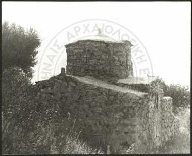 Φλομοχώρι, Αγία Βαρβάρα. Ο ναός από ΝΔ.