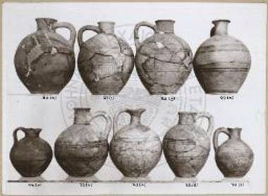 Πρόχοι του τάφου Αγίων Παρασκιών.