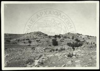 Άποψις της ακροπόλεως της Αλιφείρας και της προ αυτής στενομήκους γλώσσης.
