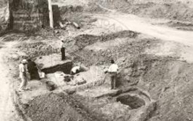 Well and refuse pit