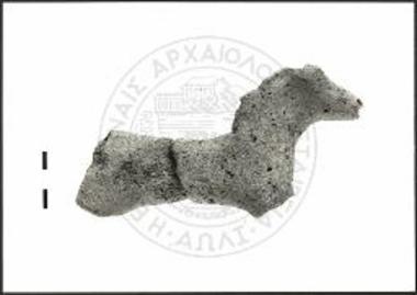 Horse with thin body of oval cross-section and extended legs.