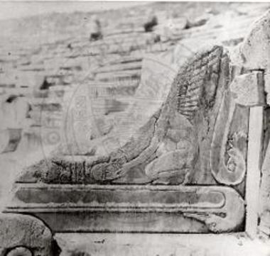 Θρόνος.