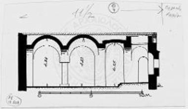Κατακόρυφος τομή (Γ-Δ) κατά τον άξονα του νοτίου κλίτους με όψιν προς Βορράν
