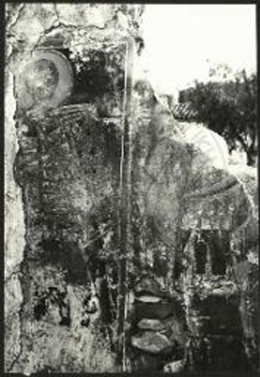 Άγιος Νικόλαος. Τοιχογραφία επί του Ν. τοίχου και παρά το πέρας του παλαιού κτηρίου: Αγ. Δημήτριος.