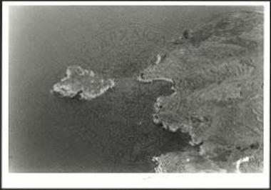 Αεροφωτογραφία του αρχαίου λιμανιού, από Β.