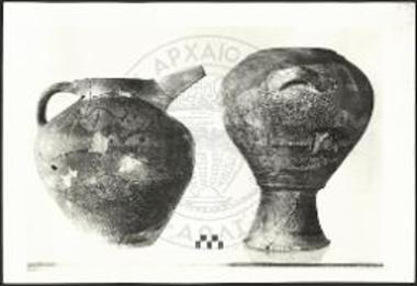 Αγγεία εκ των αποθετών του δωματίου Ζ της Μινωικής αγροικίας Ζου.