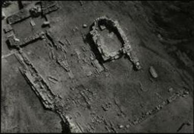 Πολύστυλον Αβδήρων. Ανασκαφικός τομέας Β. Διακρίνονται ο μονόχωρος ναός, τμήμα της οχύρωσης, το νεκροταφείο.