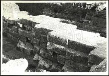 Χαλκιδική, Καλλιθέα. Από ΒΔ άποψη του ορύγματος κατά το κέντρο του ναού του Άμμωνος Διός.