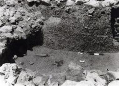 ΝΝΔ τομεύς, στρωματογραφία.