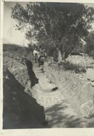 Λείψανα αρχαϊκού ναού Κλοπεδής Λέσβου.