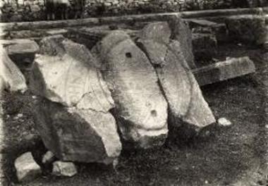 Βάθρο ανδριάντα