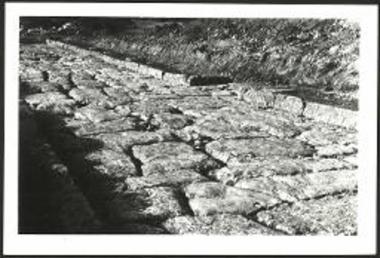 Ο κεντρικός δρόμος.