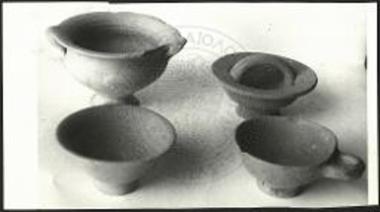 Μικρά τοπικά αγγεία εκ του αποθέτου.