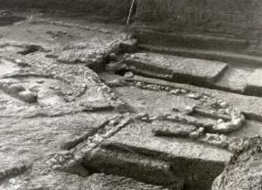 Αρχιτεκτονικά κατάλοιπα.