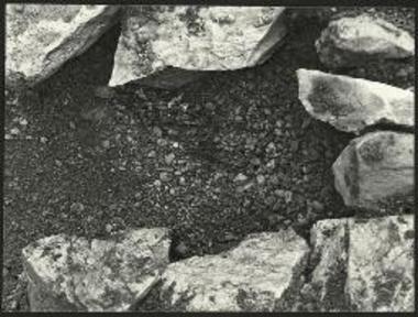 ΝΔ Σελλάδα.Ρωμαϊκοί τάφοι.