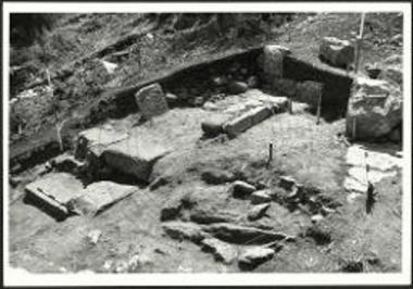 Η τάφρος TR4. Άποψις από Β.