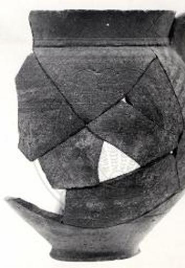 Πιθίσκος μετ' εγχρώμου διακόσμου.