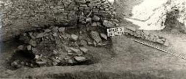 Το ανασκαπτόμενον ΝΝΑ τμήμα του θολωτού τάφου 3.