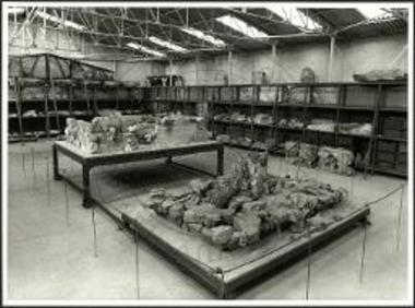 Ραμνούς. Η βάση του αγάλματος της Νεμέσεως.