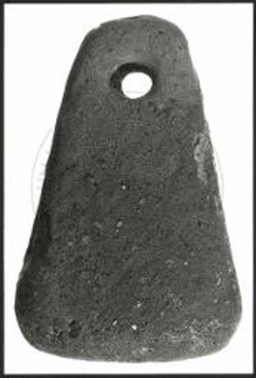 Εκ της τάφρου TR4α της Περιοχής Πύλης. Πυραμιδοειδές βαρίδιον ιστού 76.441.