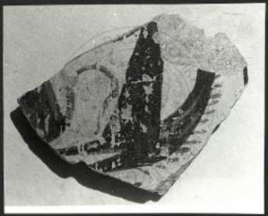 Γεωμετρικόν όστρακον εκ Νάξου.