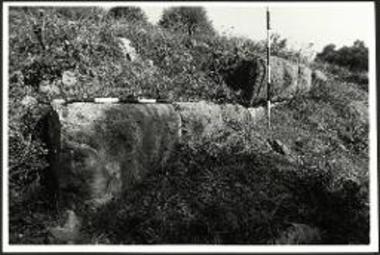 Εξωτερική παρειά τμήματος του τείχους Κ2. Άποψις από ΝΑ.