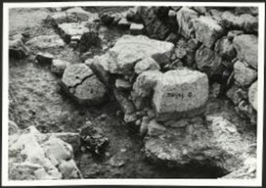 Άποψη του ορθογωνίου Χ1 από ΒΔ.