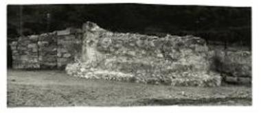 Κάρπαθος. Η αψίς του ιερού βήματος και η ανατολική πλευρά του νοτίου κλίτους, εξωτερικώς.