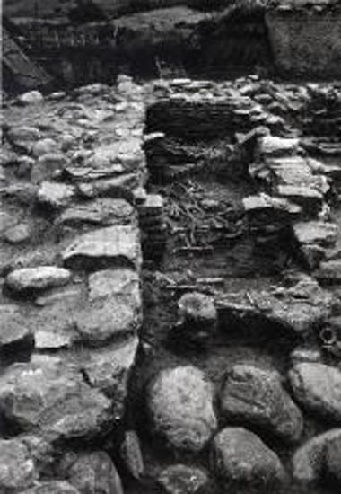 Τύμβος, τάφοι