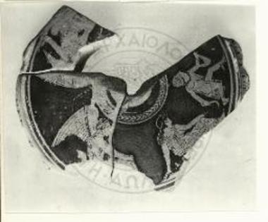 Πώμα πυξίδος ερυθρομόρφου μετά παραστάσεως του Περσέως και των Γραιών ( ) περί το 440 π.Χ.