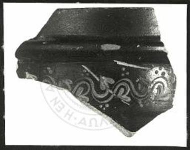 (EN) The West Slope Ware. Kantharoi. Moulded rim. Lekythos TR2 (5). Single rim and wall fragment (78.1323).