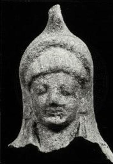 Άβδηρα. Λατρευτική εσχάρα ΒΔ περιβόλου. Ειδώλιο.