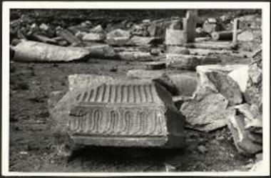 Φίλιπποι. Πεσσόκρανον εκ των μεγάλων μαρμαρίνων πεσσών του Οκταγώνου.