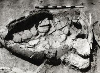 Ο υπ' αριθ. 1 πίθος εξ ύψους.